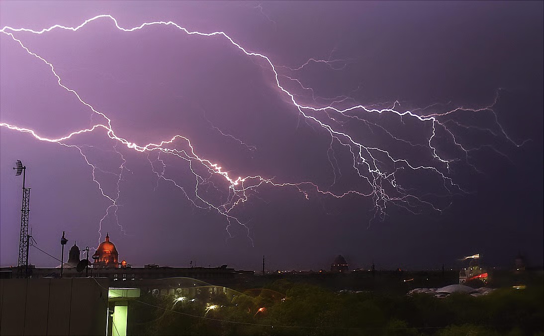 Thunderstorms Take Over Delhi—And the City Isn’t Drying Out Anytime Soon