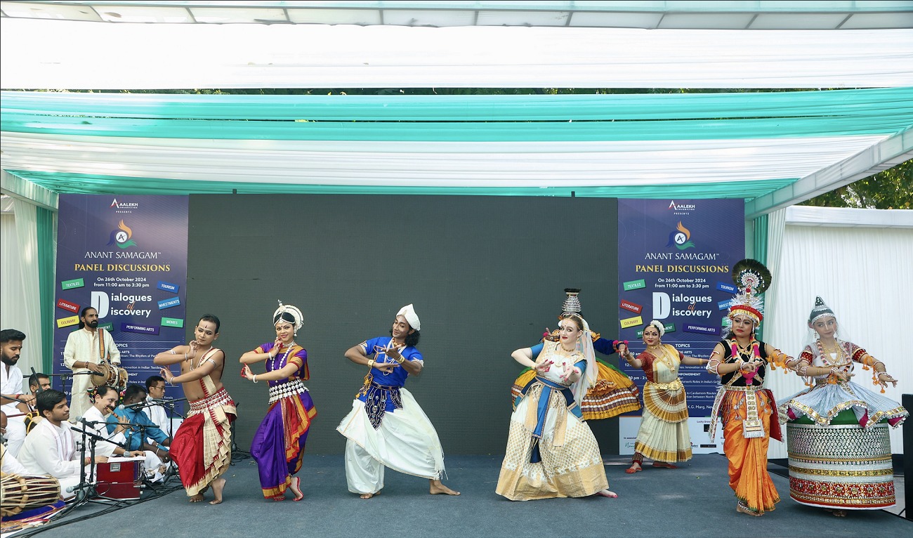 Anant Samagam 2026 Showcases Confluence Of Art, Fashion And Music From Rajasthan, West Bengal And Assam