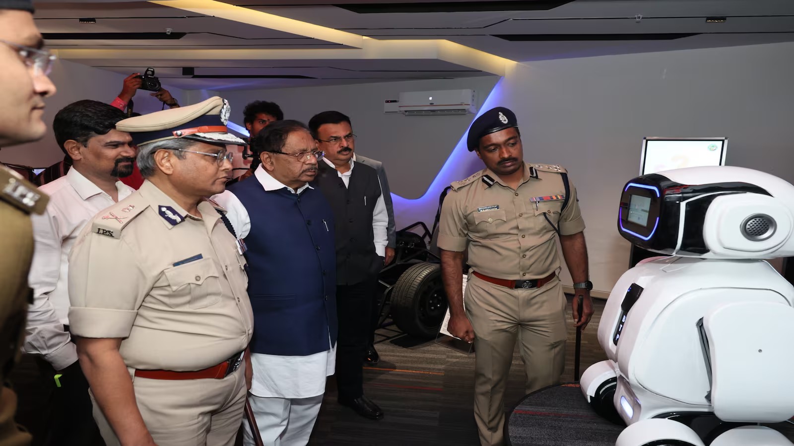 Bengaluru Unveils Innovative Traffic Police Museum and ASTraM App to Revolutionize Road Safety