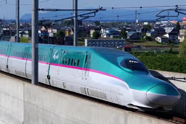 Mumbai–Ahmedabad Bullet Train Faces 4-Year Delay, Costs Surge 83%