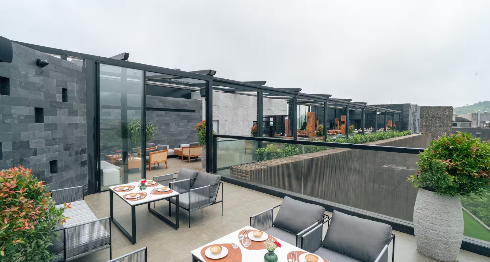 Lonavala's Hidden Gem: Skylix – Where Hills Meet Heavenly Cocktails!