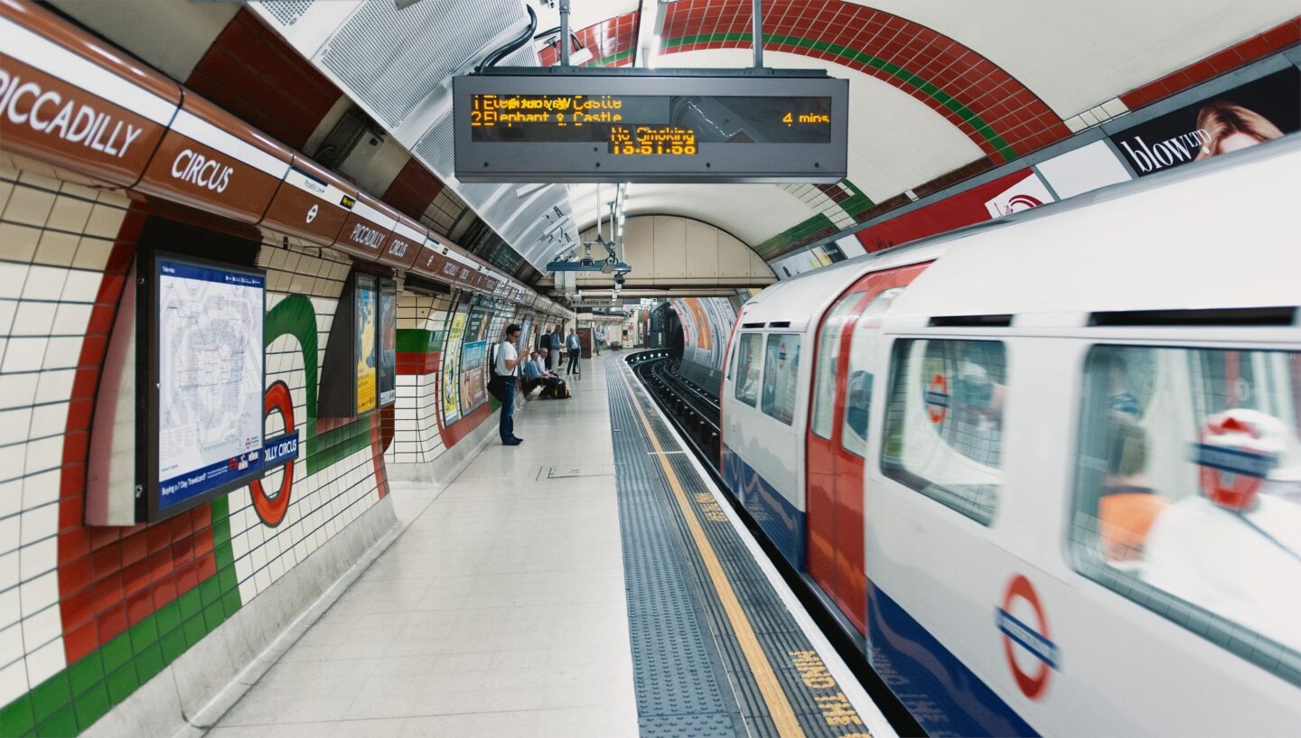 "I Won't Work 5 Days in the Office": The Cost of London Living Sparks a Remote Work Revolution