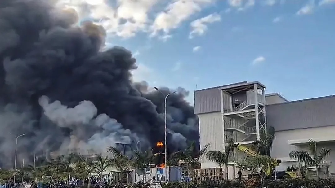 Electronics Mart India Reports Fire Incident at Guntur Godown