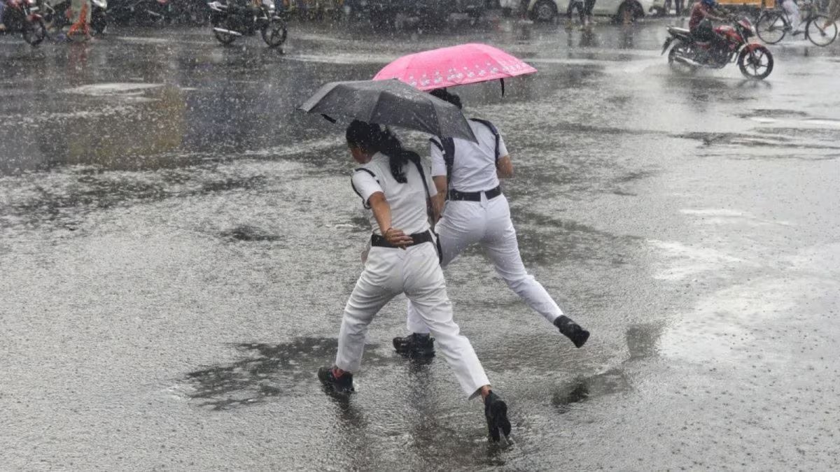 Orange Alert Issued For North Bengal, Yellow Alert For South Districts