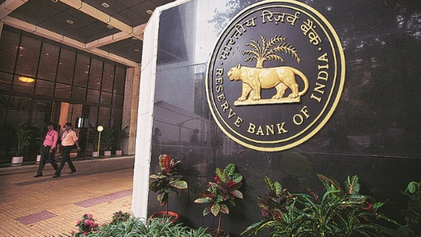 Decoding Banks' Hesitation on FCNR Deposits