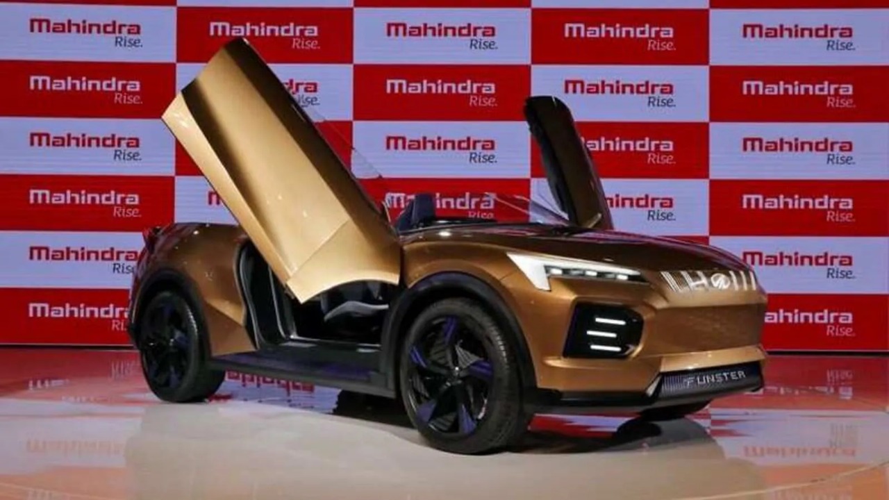 Mahindra To Roll Out 1000 EV Charging Points By 2027