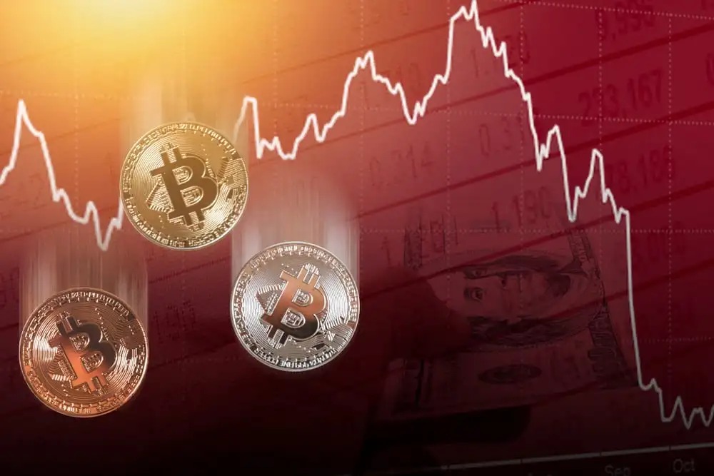 Bitcoin Drops Below $90K: The Impact of Economic Risks on Cryptocurrency Markets