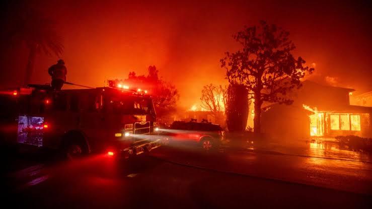 Catastrophic Wildfires Sweep Los Angeles: Officials Warn of Escalation