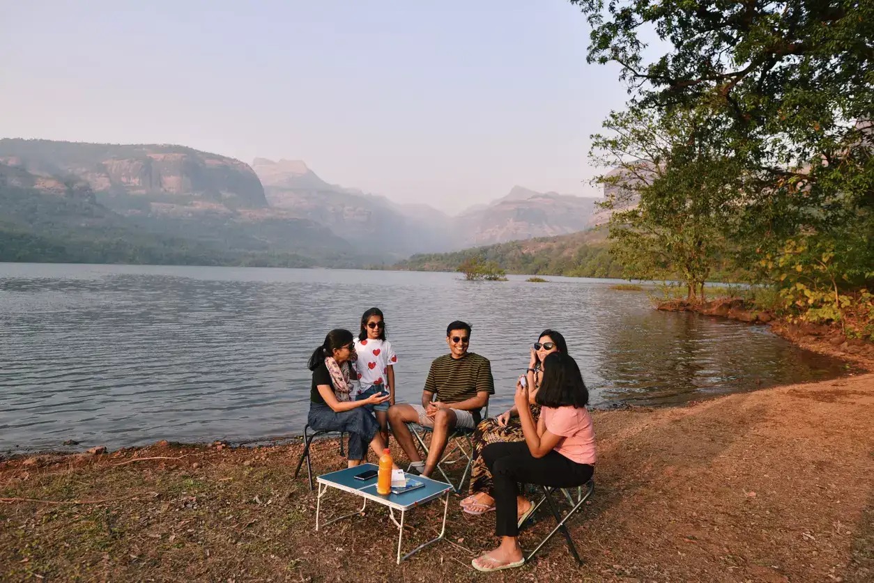The Price of Peace: Inside the Rise of Phone-Free Holidays