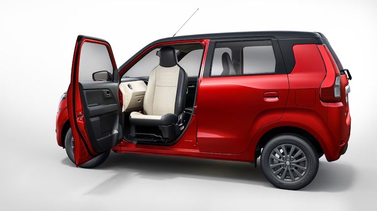 Turning Mobility Around: Maruti Suzuki’s WagonR Gets Swivel Seat for Inclusive Access