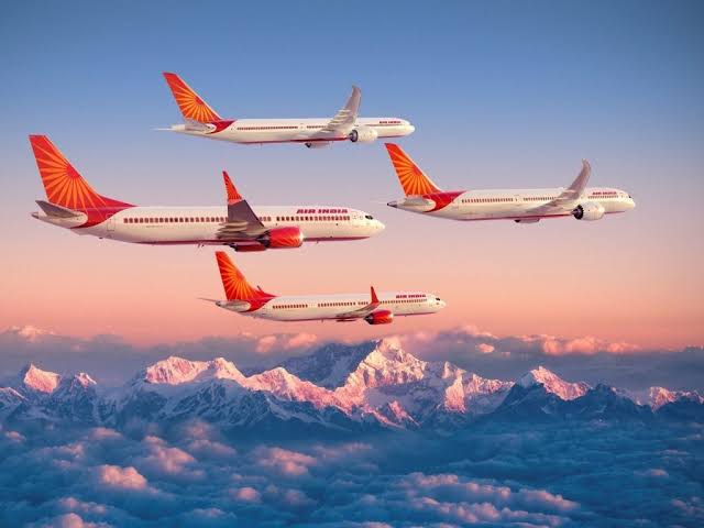 Air India Eyes Mega Expansion: Talks Heat Up for 300-Jet Deal with Airbus and Boeing