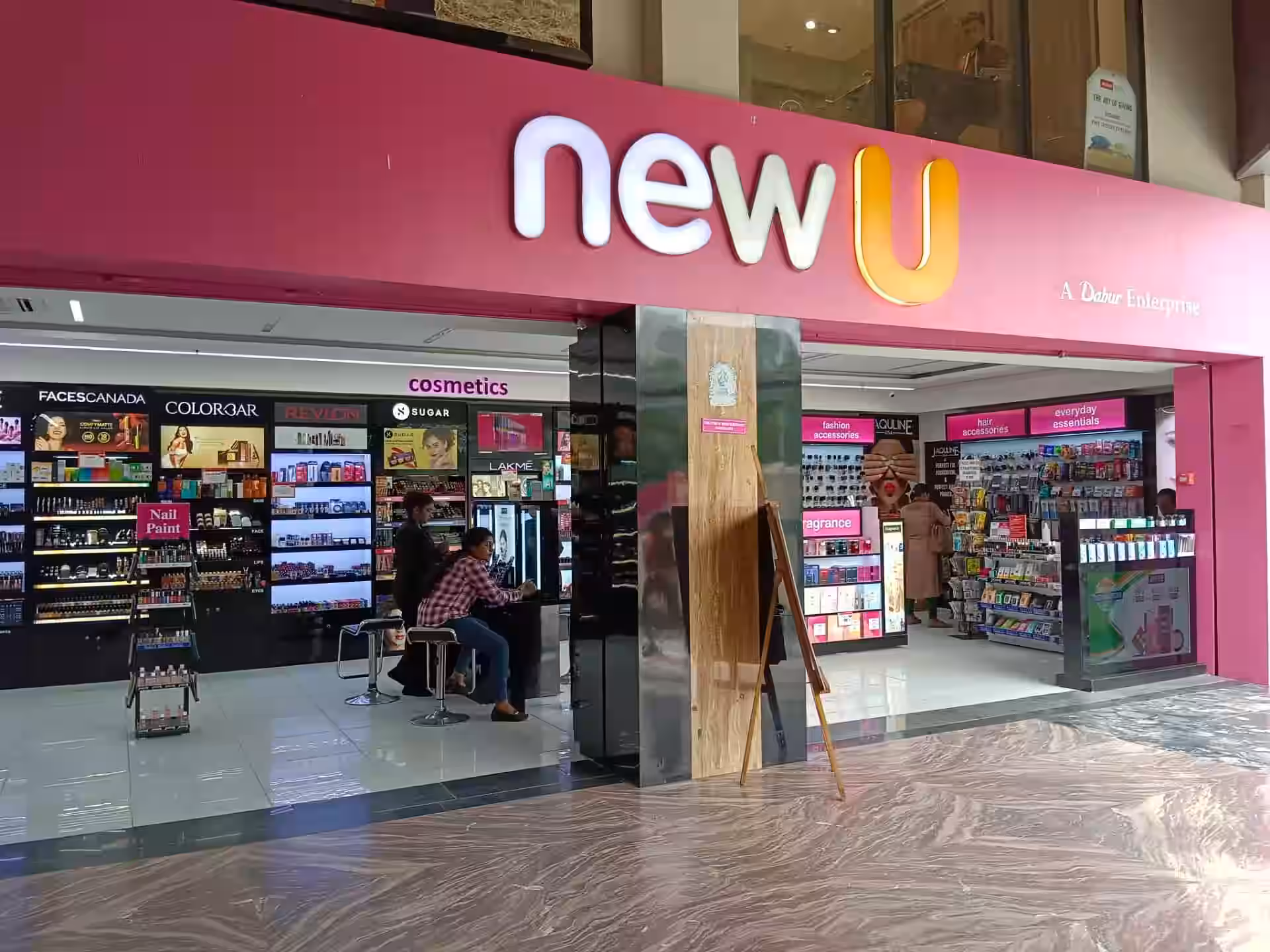 Unicommerce Joins Dabur’s NewU—Omnichannel Gets a Glamorous Upgrade