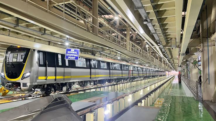 Bengaluru’s Yellow Line Set to Electrify Commutes by May 2025—Techies, Rejoice!