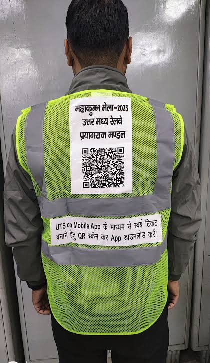 Prayagraj Railway Staff to Wear QR-Enabled Jackets for Easy Ticketing