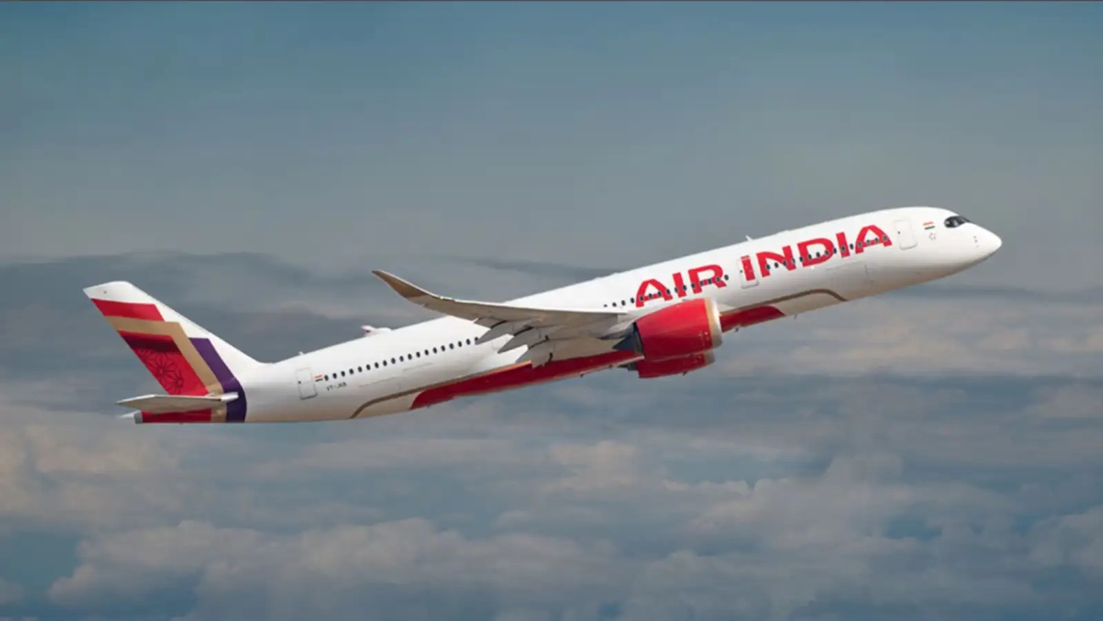 Air India Offloads 15 Passengers for Crew on Delhi-Kolkata Route