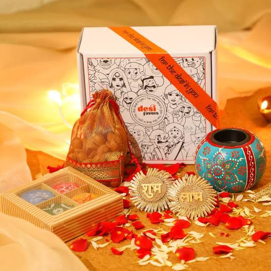 Unwrap the Glow: Thoughtful Diwali Gifts to Brighten 2025