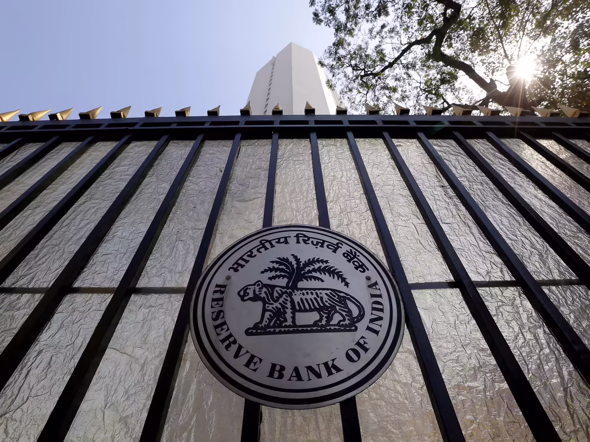 INR on a Slippery Slope—RBI’s June 20 Report Reveals Tight Wires
