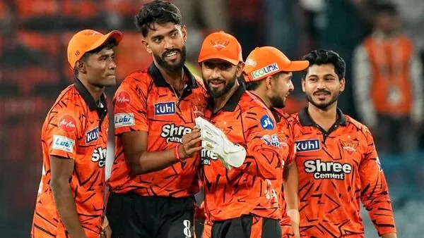 Sunrisers Hyderabad Crush Rajasthan Royals To End Winning Streak