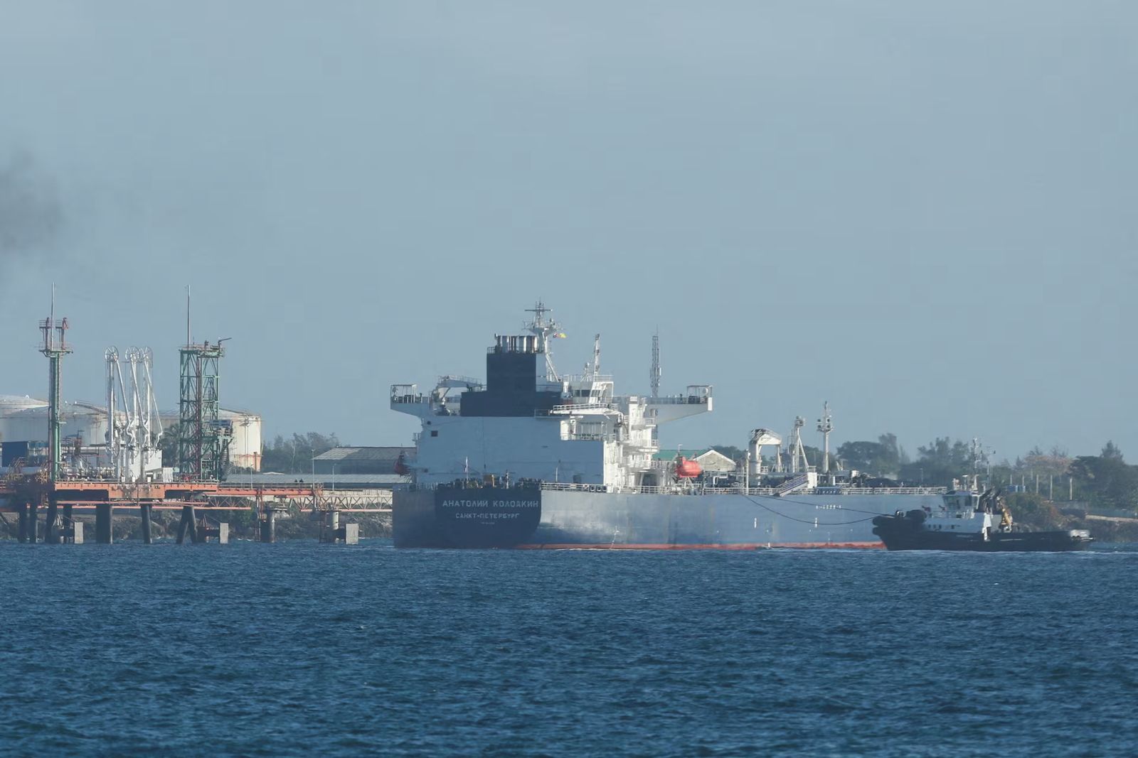 Russia Raises Oil Exports From Western Ports Despite Drone Strikes In Early April