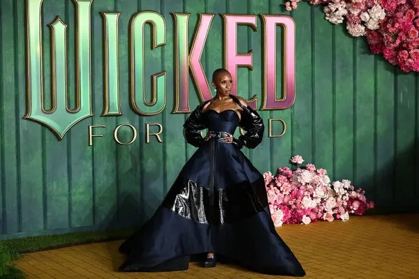 Meet The Tailor Behind Flawless Red Carpet Fashion Moments