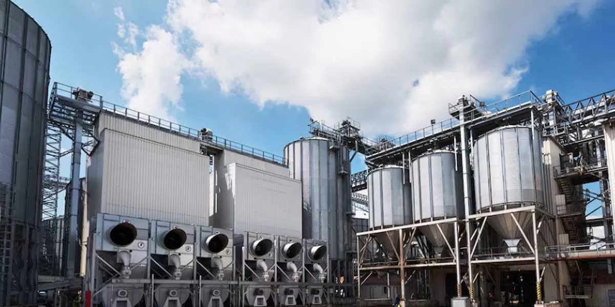 Cementing Growth: UltraTech Expands Capacity to 183.36 MTPA!