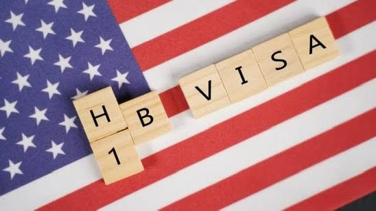 Visa Victory: Indian Man’s B1/B2 Approval Despite I-140, H-1B Past, and Green Card Family