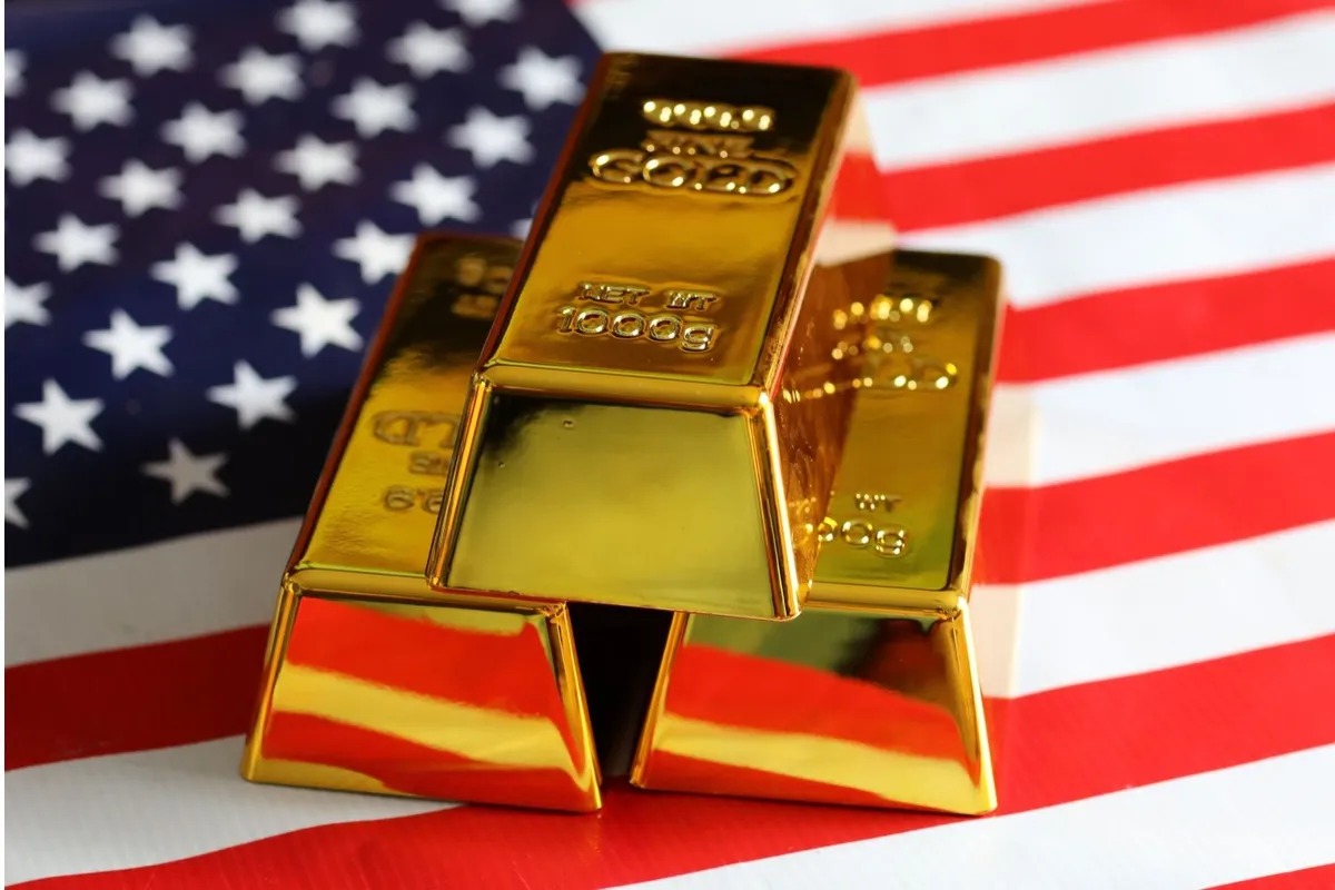 Gold Hits Multi-Week High Amid Inflation Fears and Trump’s Tariff Hints