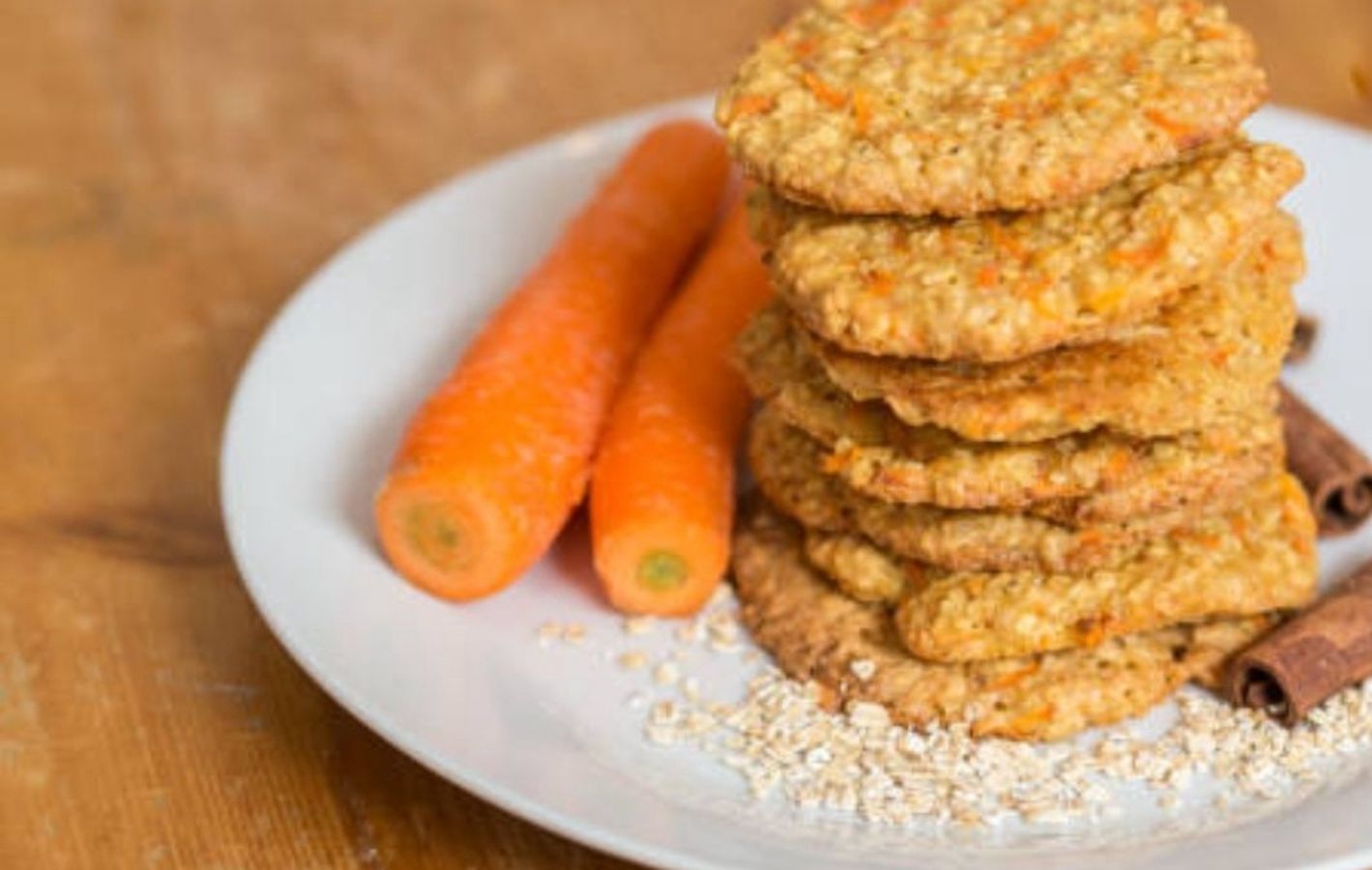 Wholesome Snacking Made Simple: 5-Ingredient Carrot Oatmeal Cookies for Everyday Health