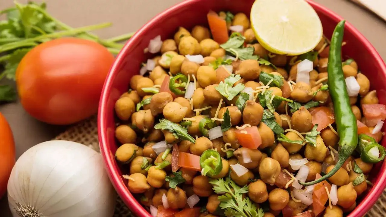 Soaked Black Chana: India’s Timeless Super-Snack That Packs a Punch