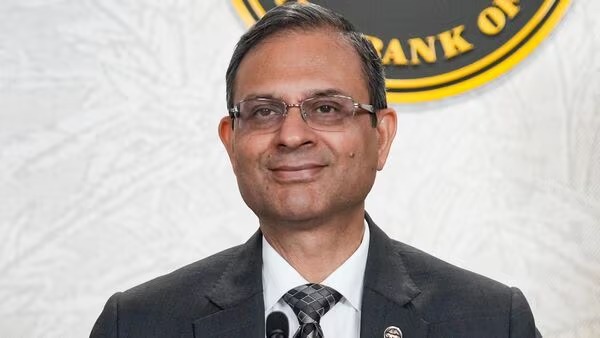 RBI Governor Malhotra Flags West Asia, Monsoon as Key Economic Risks