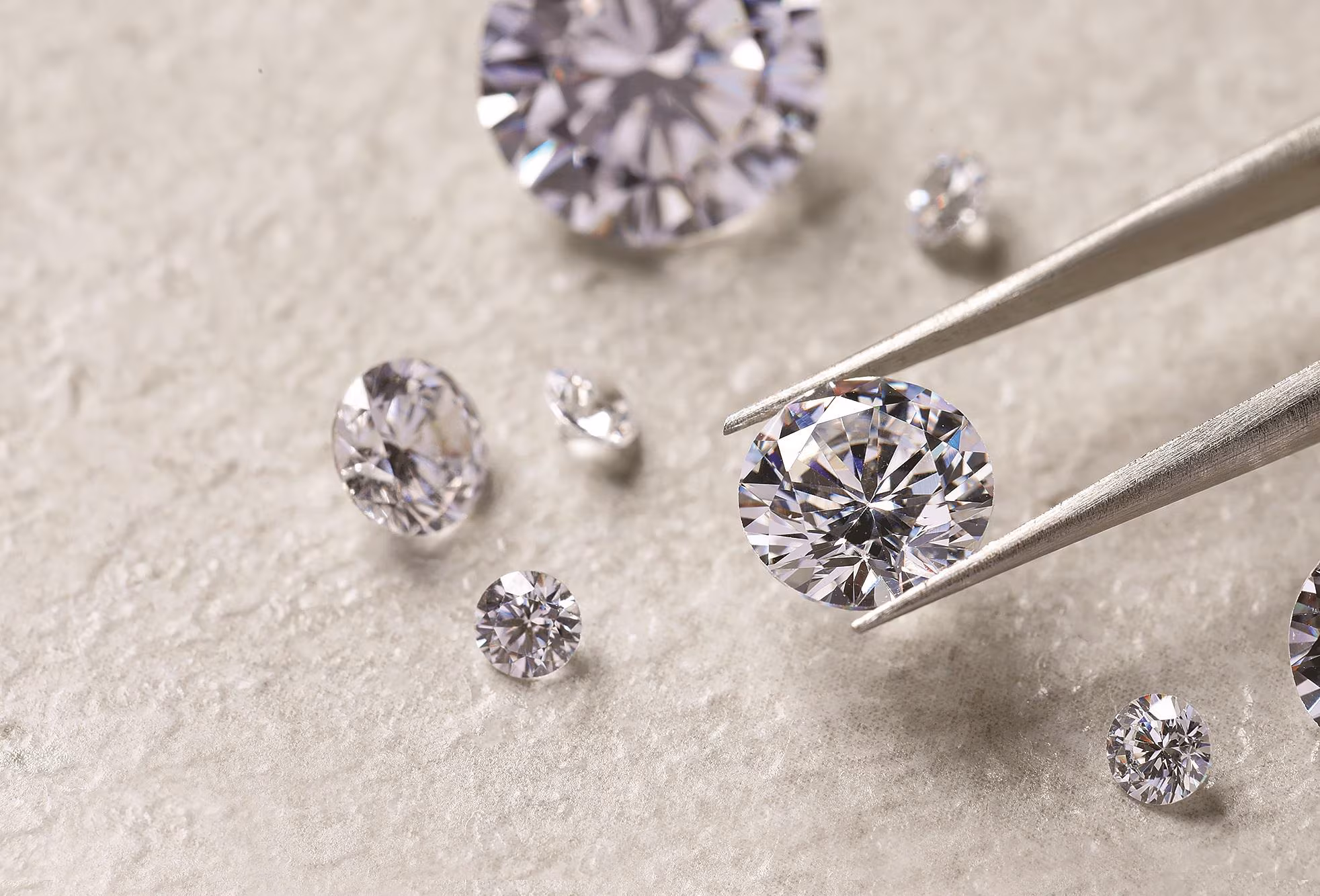 Hope Sparkles: China’s Diamond Comeback Brightens Indian Export Prospects!