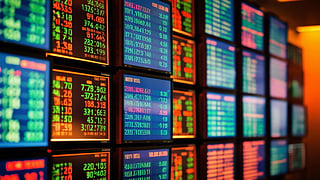 Markets Mixed, Bulls and Bears Collide: Asia Cheers, West Sighs as Earnings Deluge Hits Street