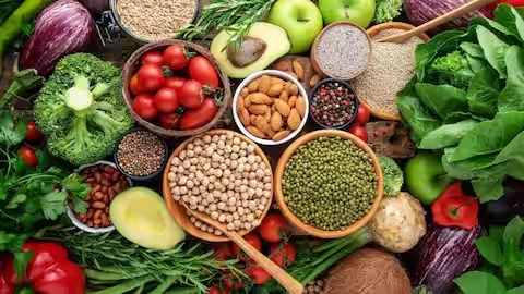 The Global Diet Fix: Saving Lives and Cooling the Planet Simultaneously