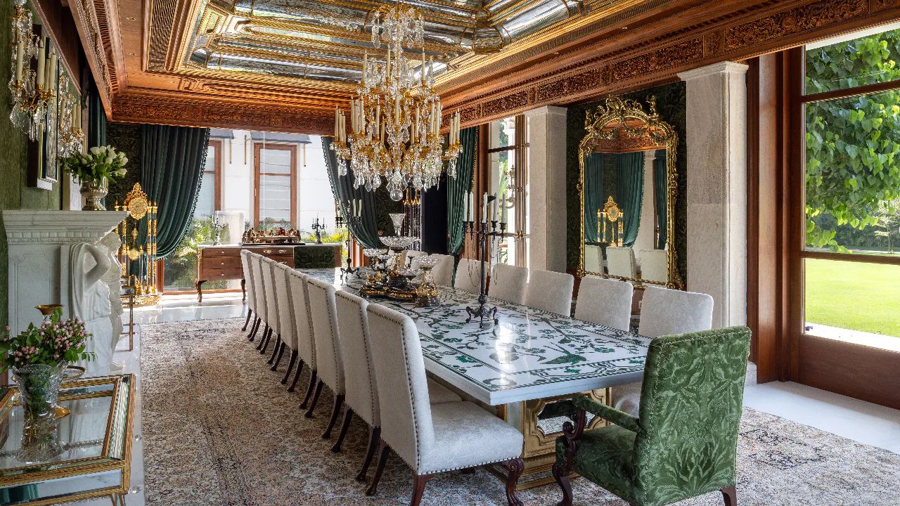 Delhi’s Grand Canvas: Inside a 25,000 Sq Ft Maximalist Masterpiece