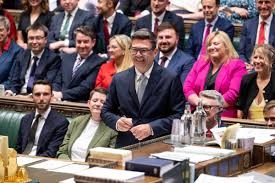 Burnham Economy Speech: PM-in-Waiting Unveils 10-Year UK Growth Plan