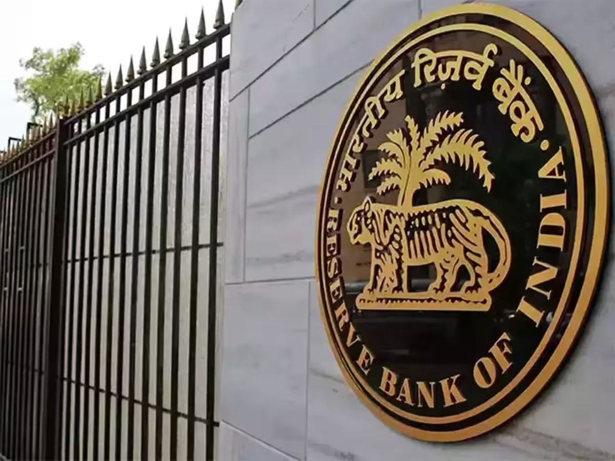 Balancing Act: RBI Reports $8.1 Billion Balance of Payments Deficit