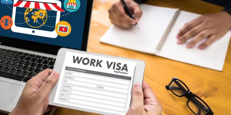 Kuwait’s New Exit Rule: What Private Sector Expats Must Do Before Flying Out