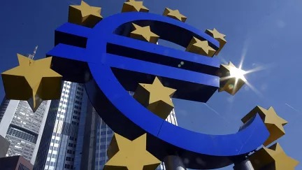 Euro Zone June Inflation Slows to 2.8 Percent Defying Estimates