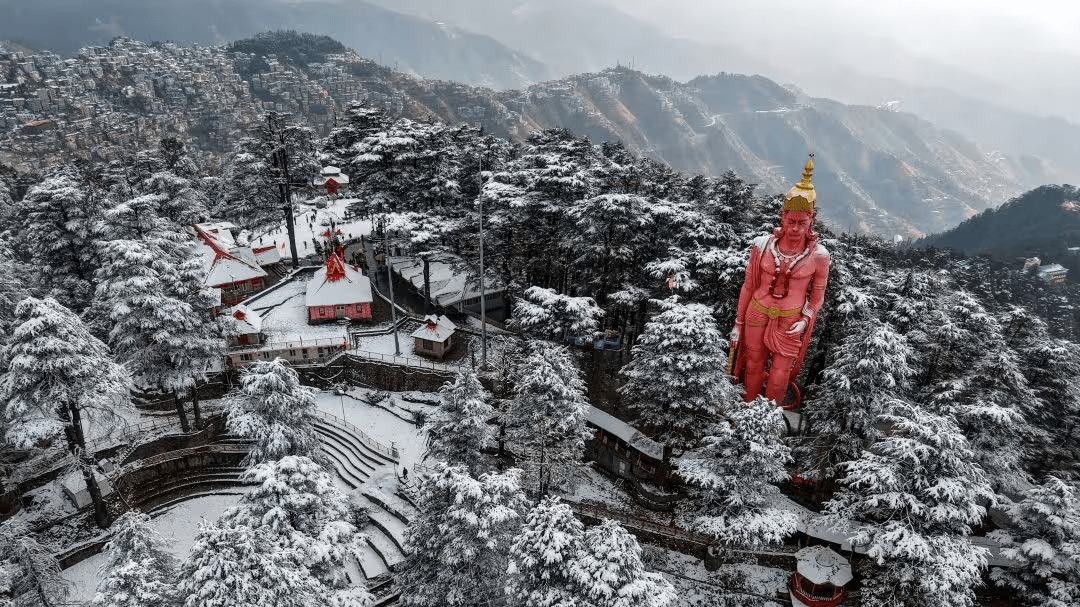 Fresh Snowfall Covers Upper Regions of Himachal Pradesh