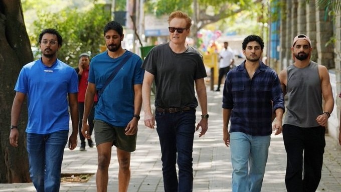 Conan O’Brien Sparks Buzz In Bengaluru With Surprise Visit And Viral Shoot