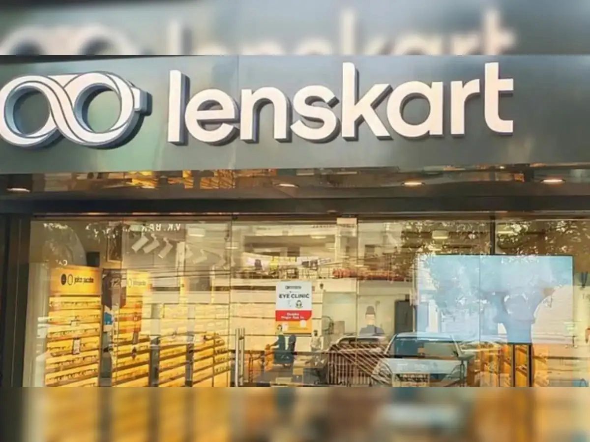 Vision Check: Lenskart’s IPO Gets a “Sell” Signal Before Market Debut