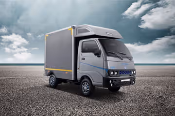 Jupiter Wagons & Pickkup Join Forces to Electrify Logistics with 300 JEM TEZ Vehicles