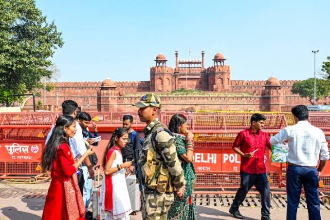 A Huge Security Operation Around Red Fort Is Taking Shape-Here's Why