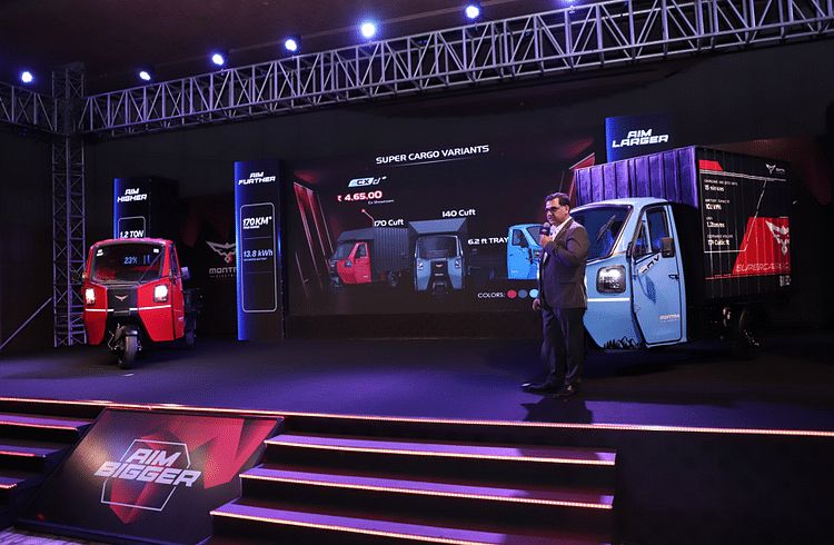 Montra Electric Unveils Game-Changing SUPER CARGO EV in Delhi at Just ₹4.37 Lakh