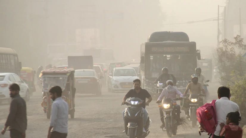 Delhi's Air Quality Plummets: AQI Hits 262, Ending Brief Respite