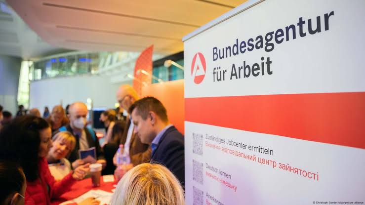 Germany's Labor Market in Crisis: Unemployment Soars to Decade-High