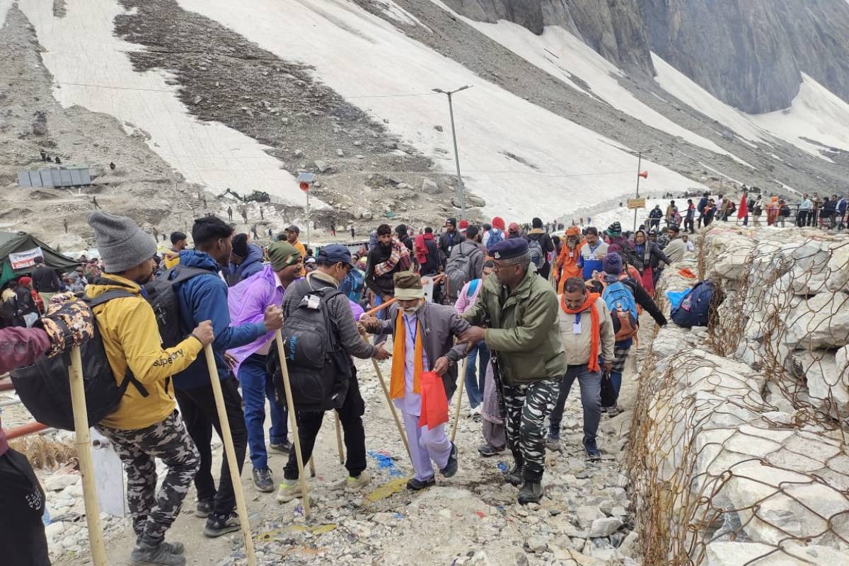 Mountains, Myths, and 7,307 Devotees—Amarnath Yatra Roars into Week Two