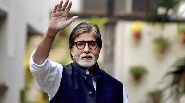 Amitabh Bachchan Temporarily Pauses His Iconic Sunday Fan Meet at Jalsa