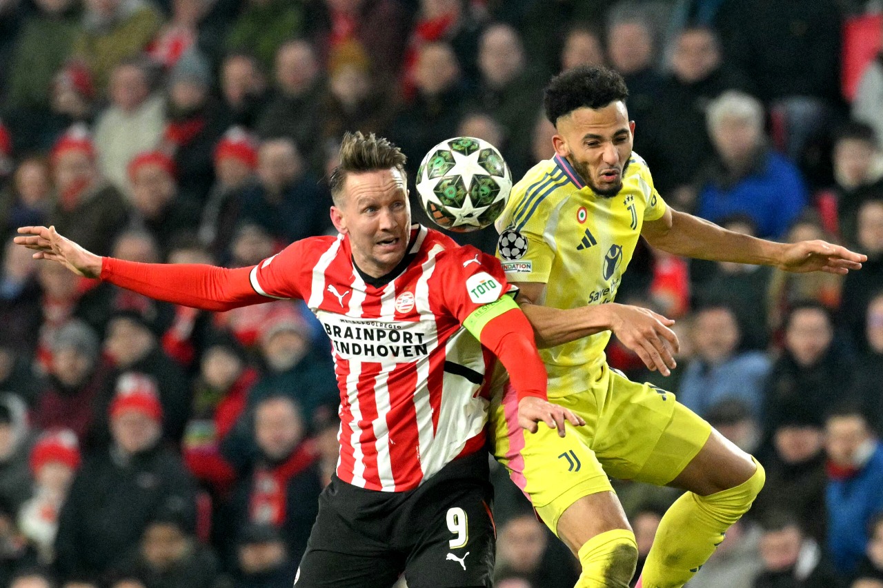 PSV Stuns Juventus: Dutch Side Advances in Champions League Thriller