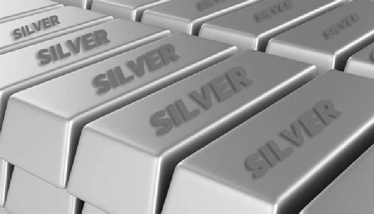 Silver Surge: Festive Demand Drives ETF Premiums To Record Highs